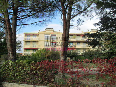 Appartement - 85 m² - 3 pièces