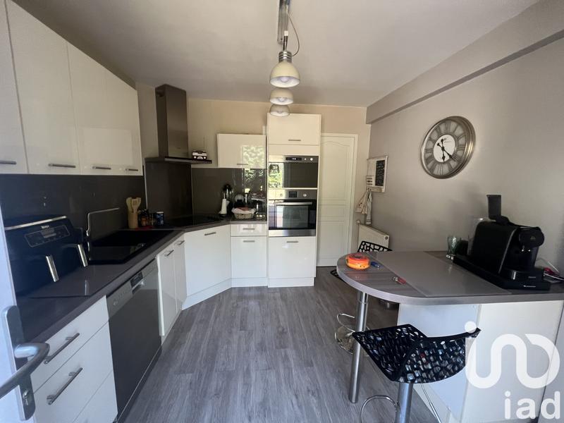 Maison - 97 m² - 6 pièces