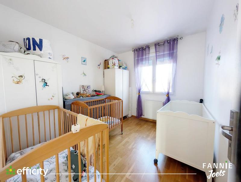 Pavillon - 123 m² - 7 pièces