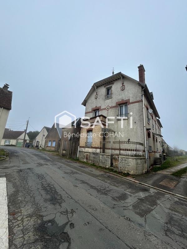 Maison - 320 m² - 13 pièces