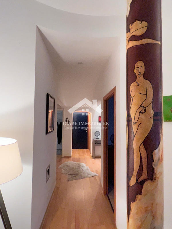 Appartement - 104 m² - 4 pièces