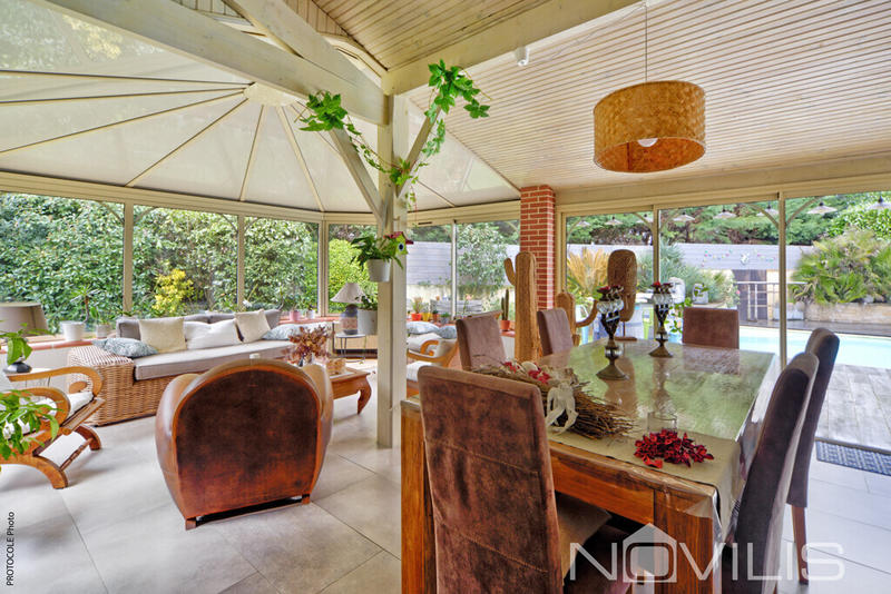 Villa - 180 m² - 7 pièces