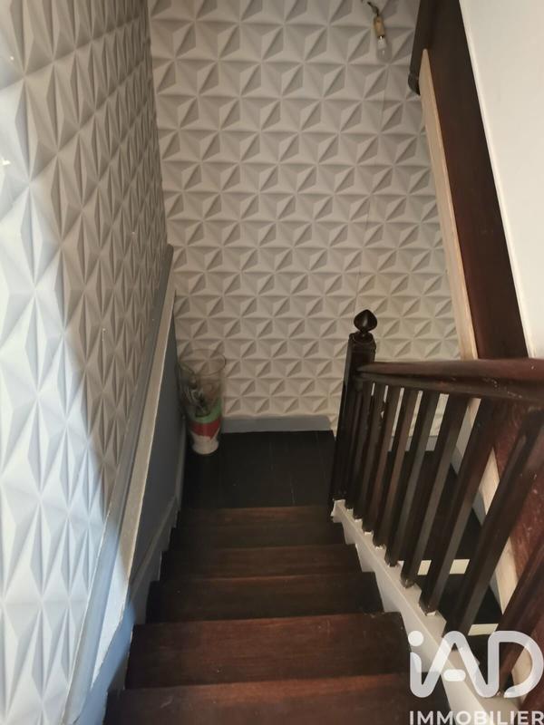 Maison - 92 m² - 5 pièces