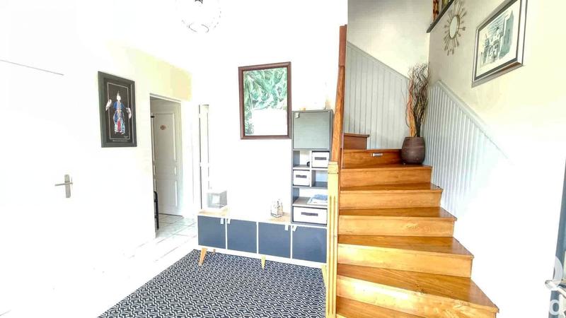 Maison - 108 m² - 6 pièces