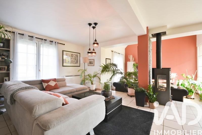 Maison - 140 m² - 7 pièces