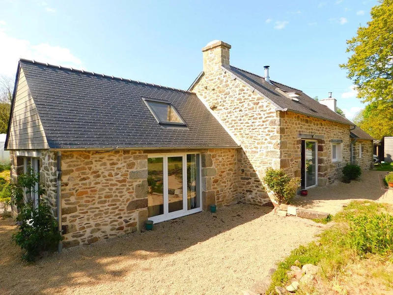 Maison - 96 m² - 4 pièces