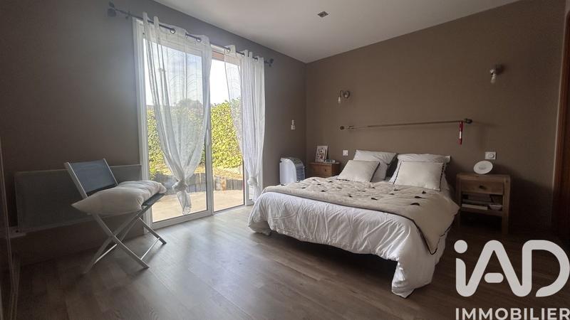 Maison - 142 m² - 8 pièces