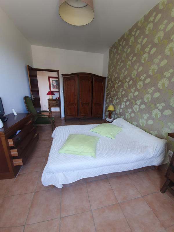 Appartement - 133 m² - 3 pièces