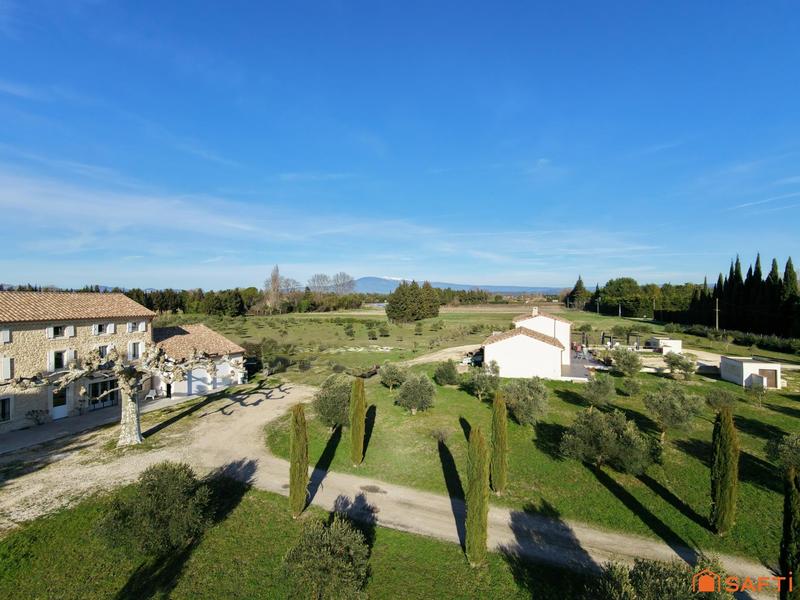 Maison - 627 m² - 21 pièces