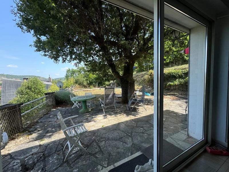 Maison - 160 m² - 9 pièces