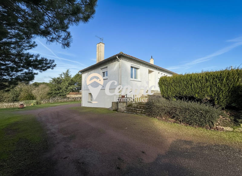 Maison - 110 m² - 5 pièces