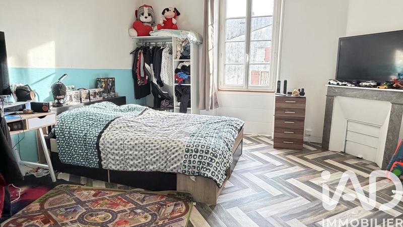 Maison - 98 m² - 4 pièces