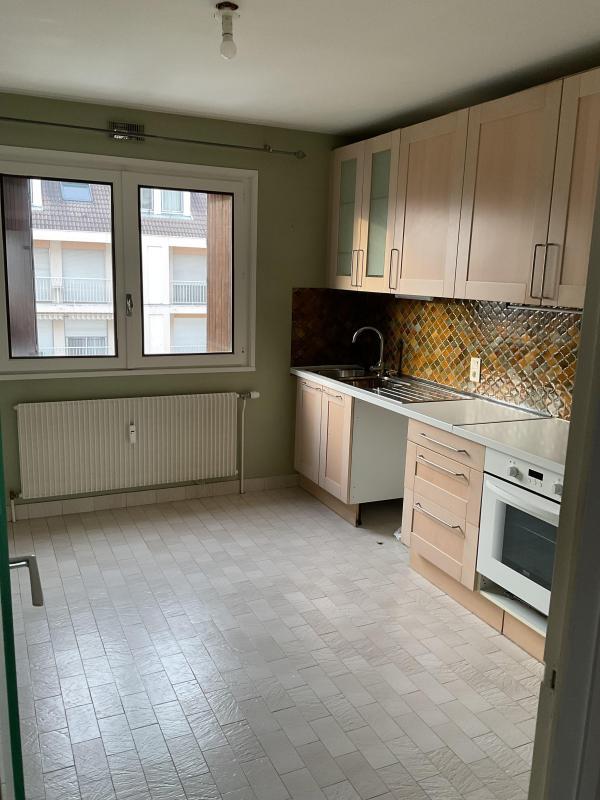 Appartement - 79 m² - 3 pièces