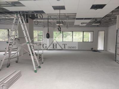 Local commercial - 333 m²