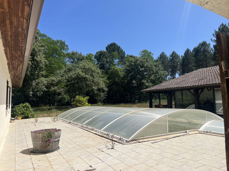 Maison - 185 m² - 6 pièces