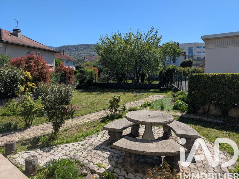 Maison - 140 m² - 4 pièces