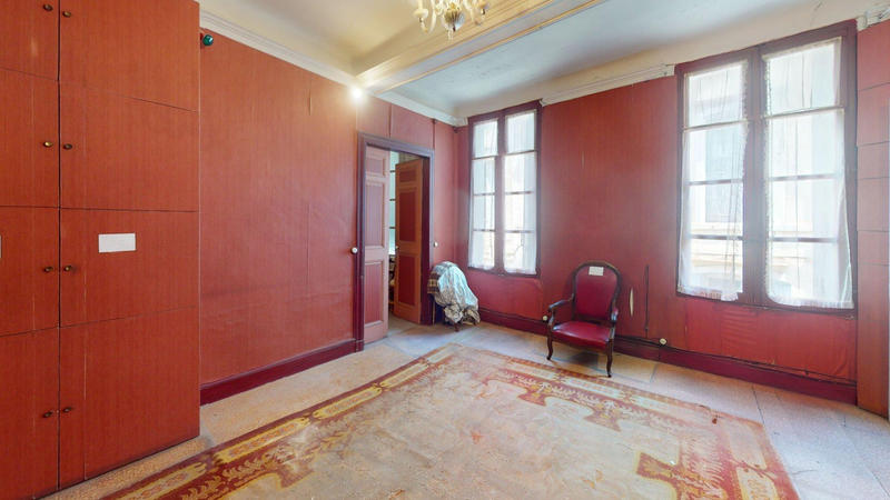 Appartement - 128 m² - 5 pièces