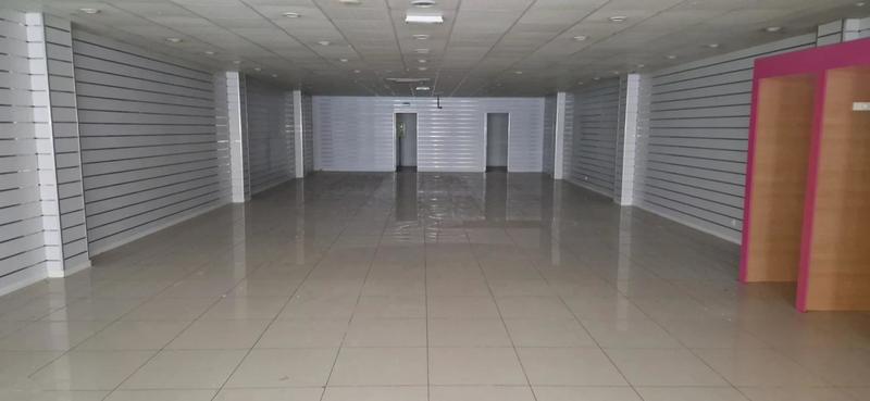 Immeuble - 710 m² - 12 pièces