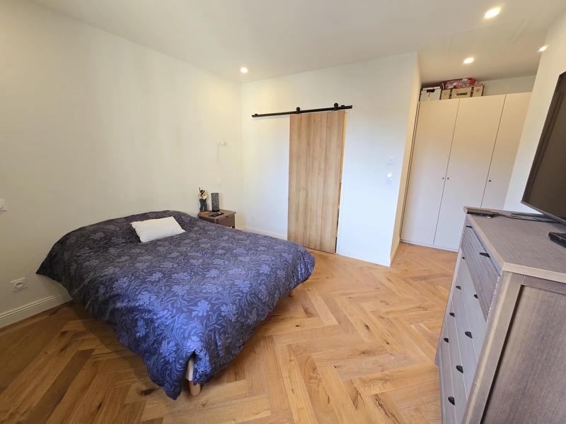 Appartement - 84 m² - 3 pièces