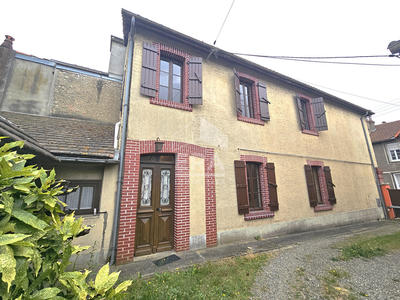 Maison - 76 m² - 4 pièces