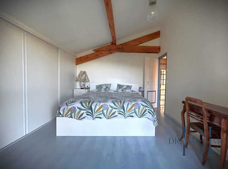 Villa - 159 m² - 6 pièces