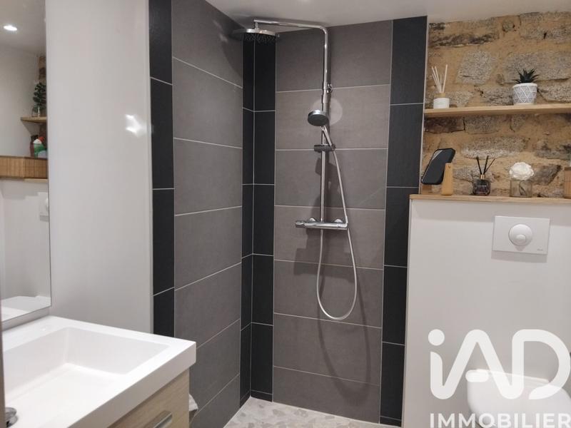 Maison - 192 m² - 11 pièces