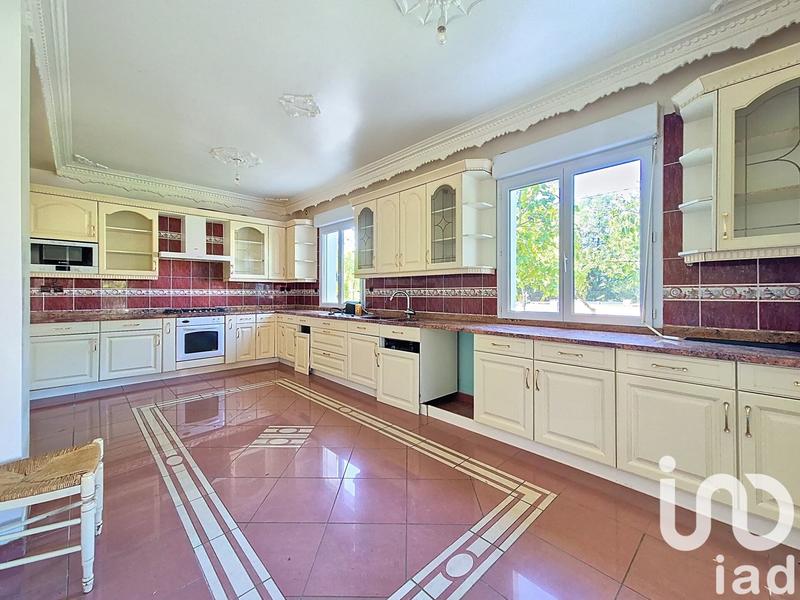 Maison - 170 m² - 5 pièces