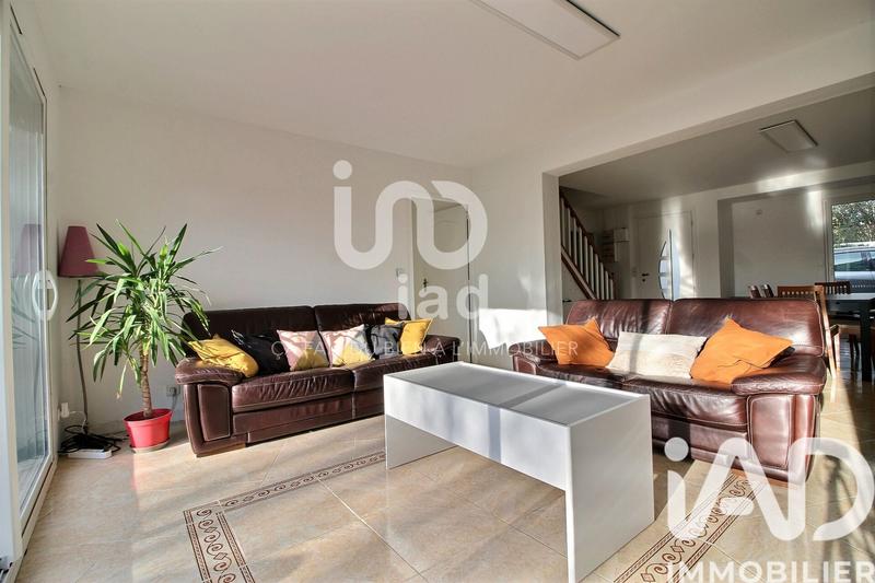 Maison - 149 m² - 8 pièces