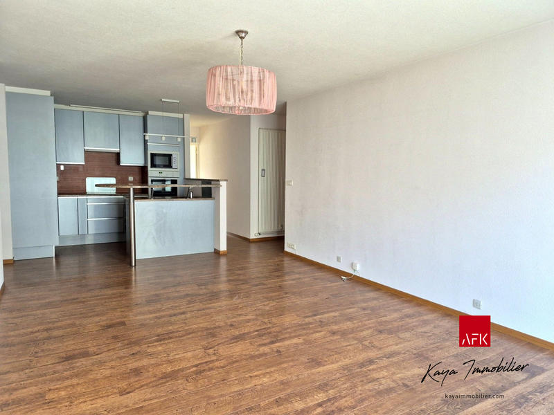 Appartement - 95 m² - 4 pièces