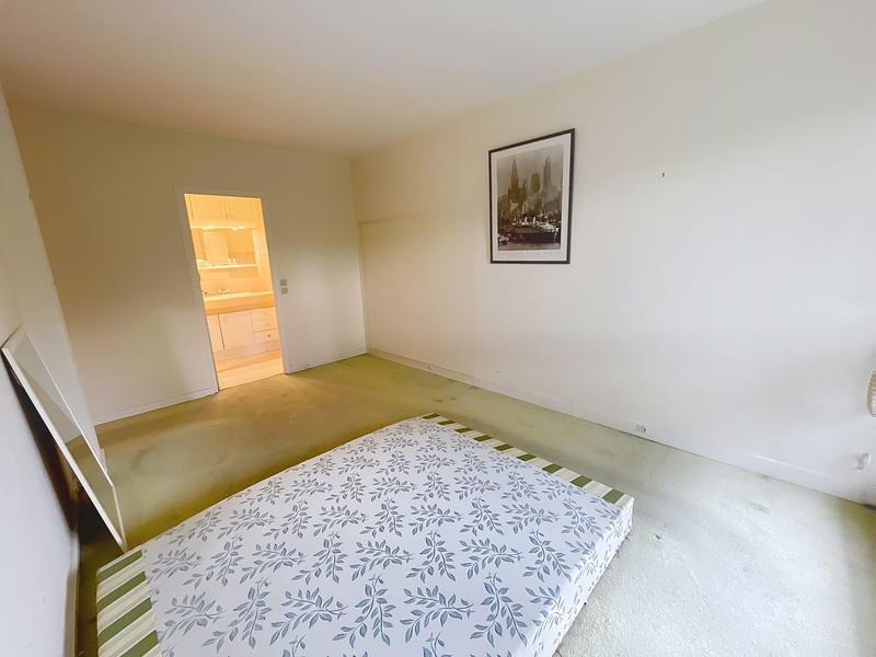 Appartement - 94 m² - 4 pièces