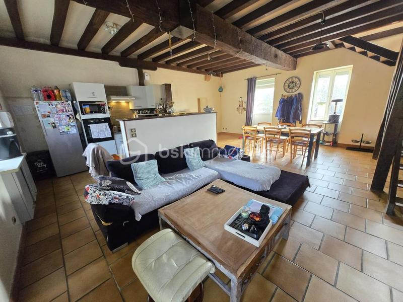 Maison en pierre - 400 m² - 14 pièces