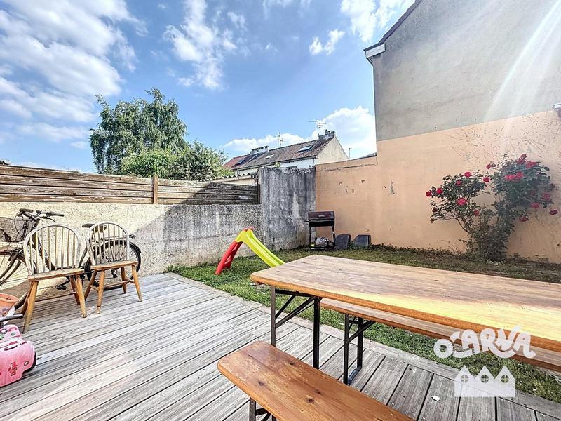 Maison - 102 m² - 5 pièces