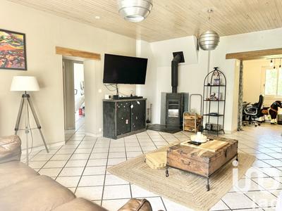 Maison - 185 m² - 10 pièces