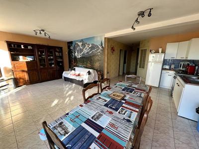 Maison - 120 m² - 6 pièces