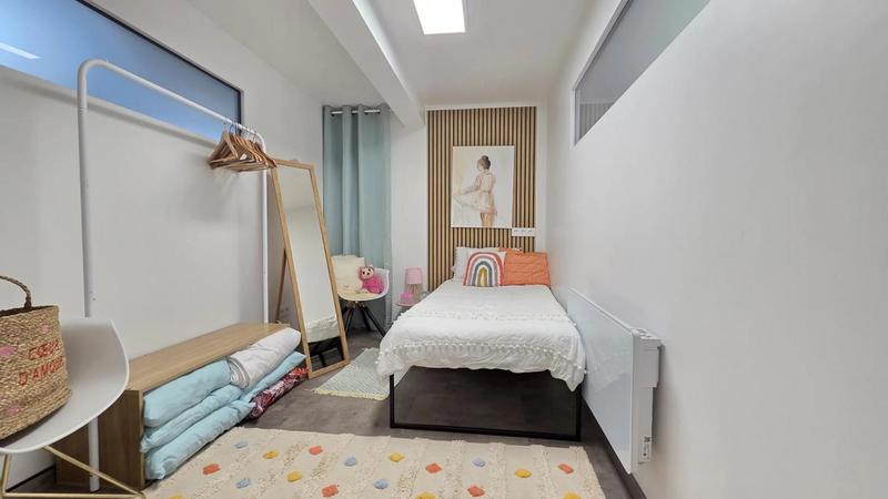 Maison - 219 m² - 7 pièces