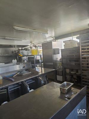 Local commercial - 77 m²