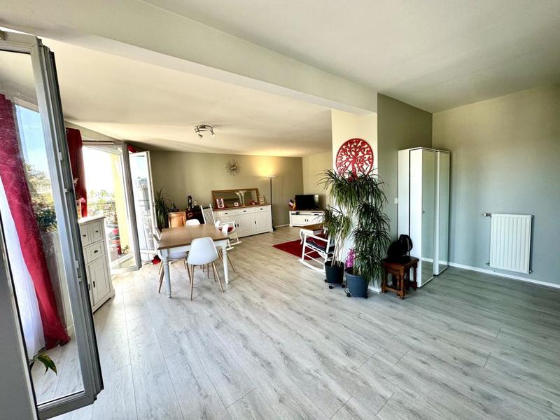 Duplex - 122 m² - 4 pièces