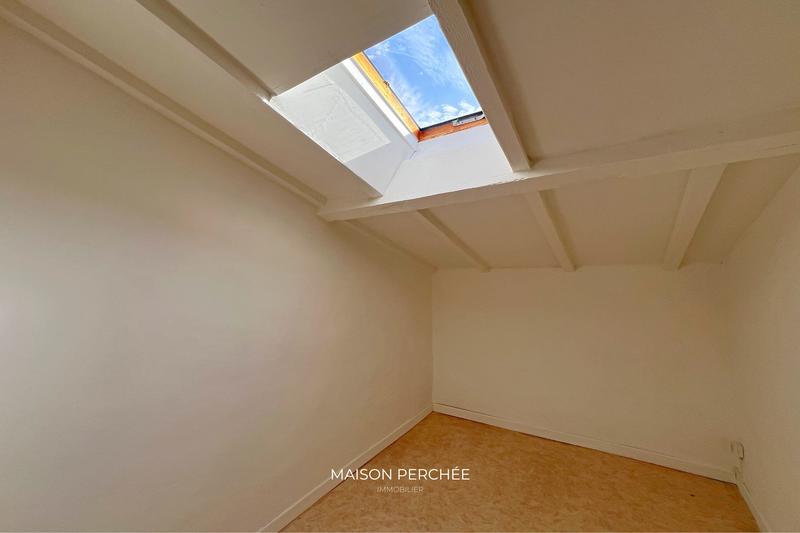 Maison - 113 m² - 7 pièces
