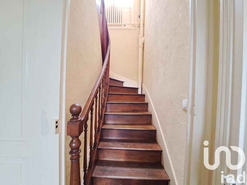 Maison - 194 m² - 5 pièces