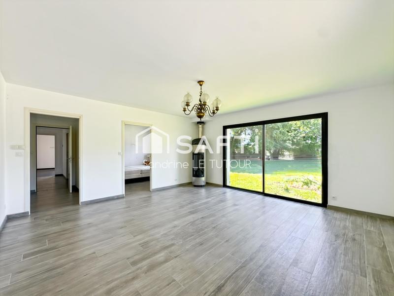 Maison - 285 m² - 7 pièces