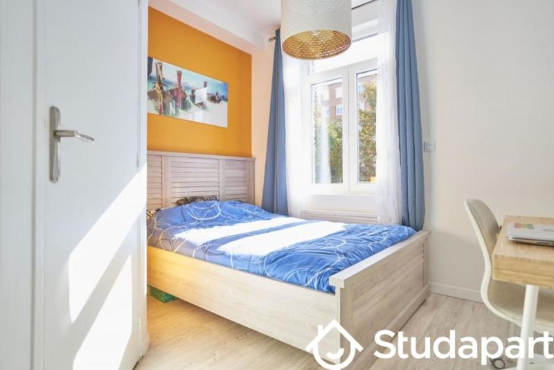 Chambre - 10 m² - 1 pièce