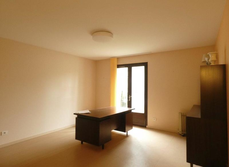 Maison traditionnelle - 176 m² - 7 pièces