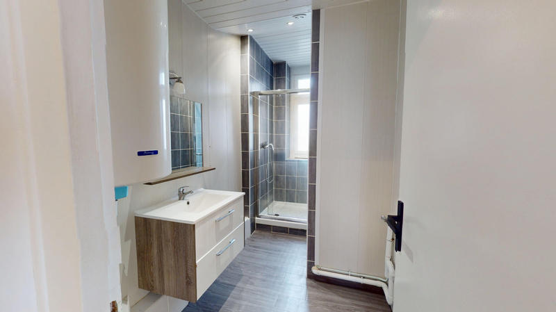 Appartement - 64 m² - 2 pièces