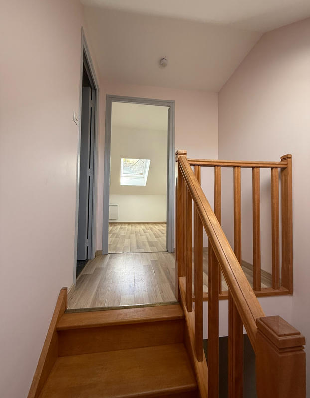 Maison - 175 m² - 9 pièces