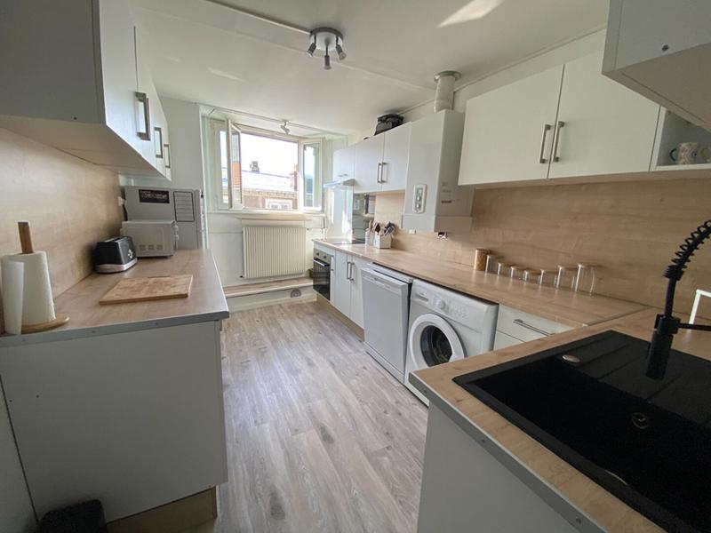 Appartement - 86 m² - 3 pièces