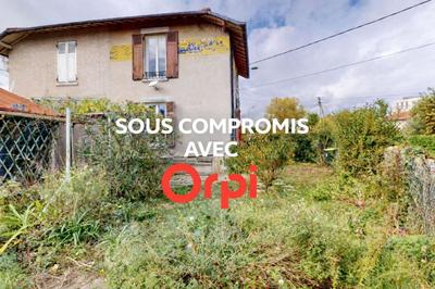 Maison - 70 m² - 4 pièces