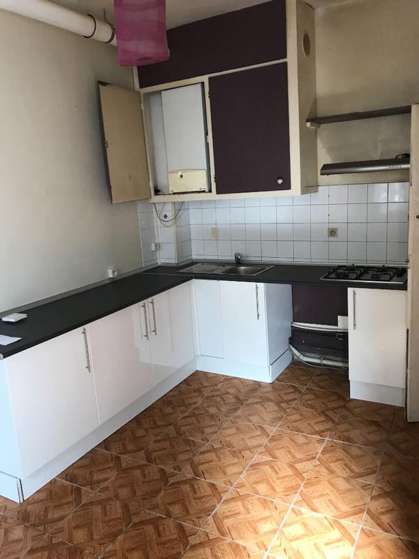 Appartement - 90 m² - 2 pièces