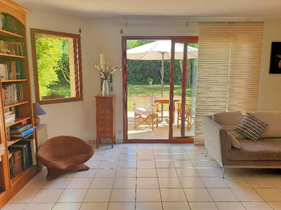 Demeure - 163 m² - 7 pièces