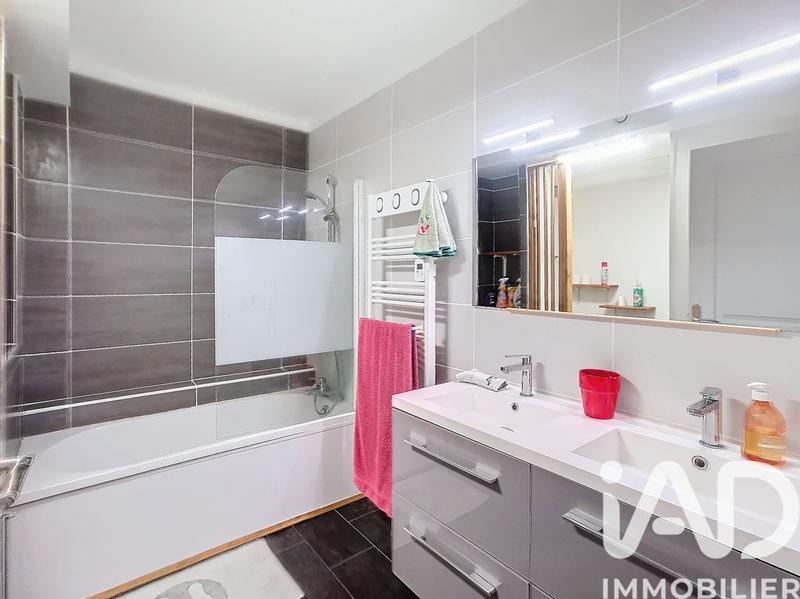 Appartement - 101 m² - 4 pièces