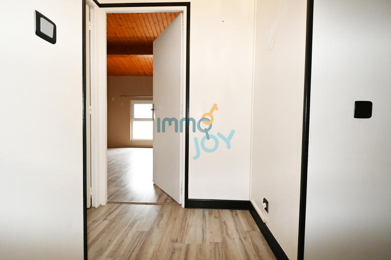 Maison - 77 m² - 4 pièces